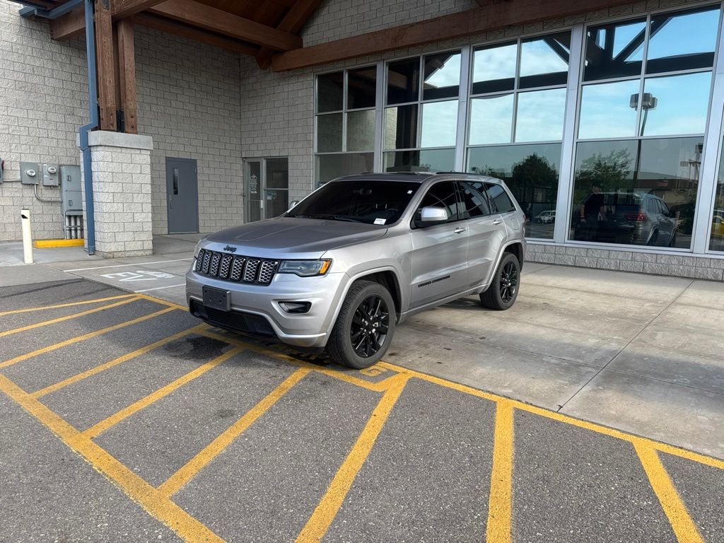 2020 Jeep Grand Cherokee Altitude
