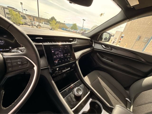 2024 Jeep Grand Cherokee Laredo