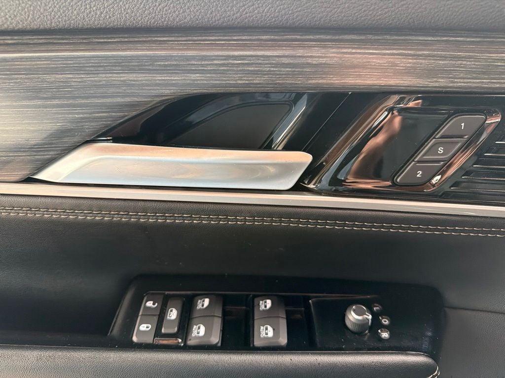 2023 Jeep Wagoneer Series II