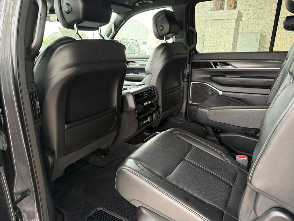 2023 Jeep Wagoneer Series II