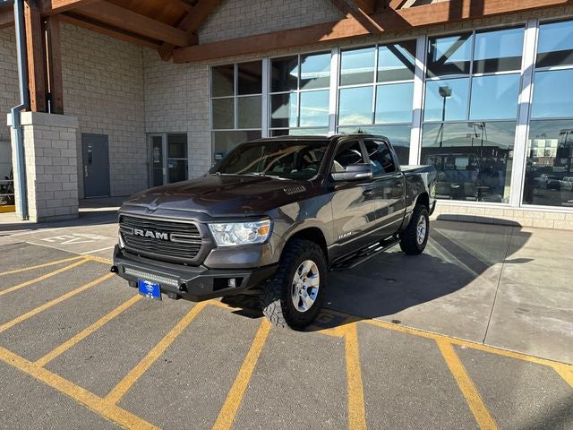2021 RAM 1500 Big Horn/Lone Star 4x4 Crew Cab 5'7's photo