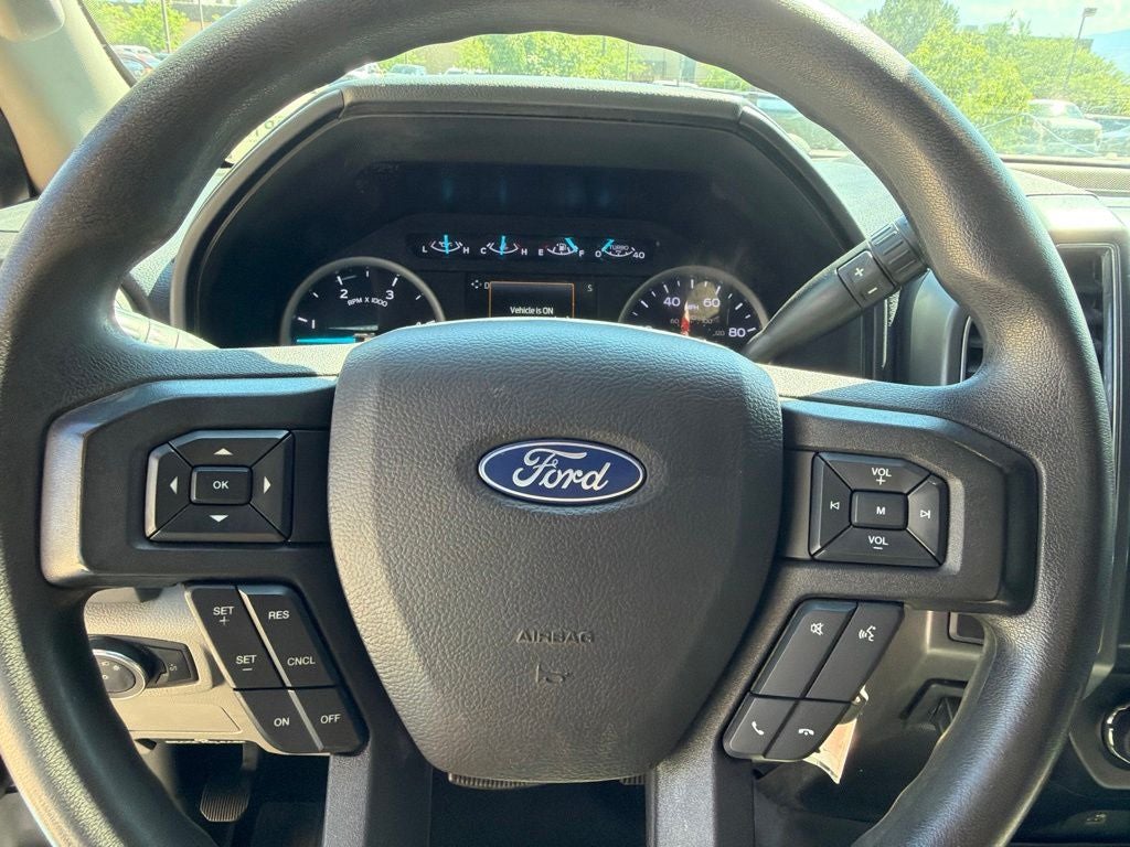 2020 Ford Super Duty F-550 DRW Chassis Cab XLT