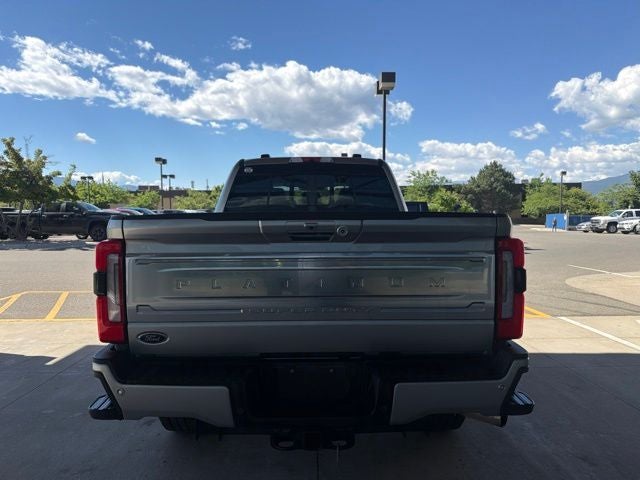 2024 Ford Super Duty F-250 Pickup Platinum