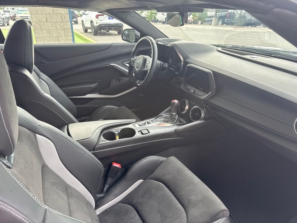 2024 Chevrolet Camaro LT1