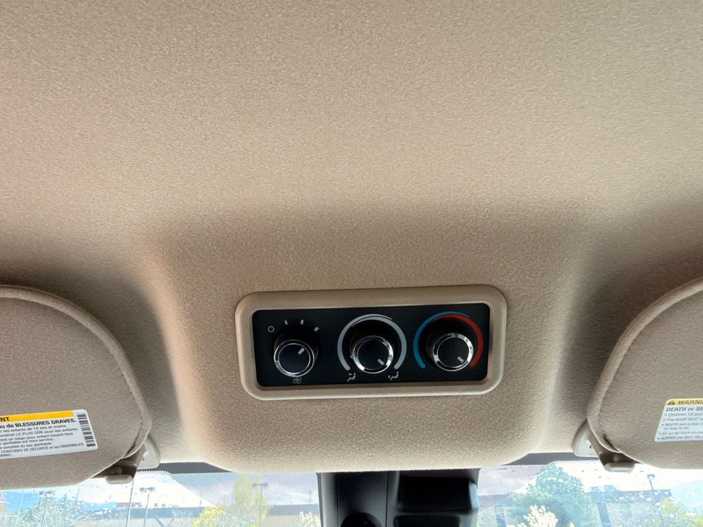 2025 Chevrolet Express Passenger LT - Photo 26