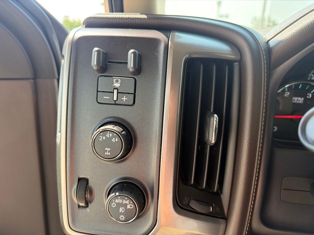 2015 Chevrolet Silverado 2500HD Built After Aug 14 LTZ