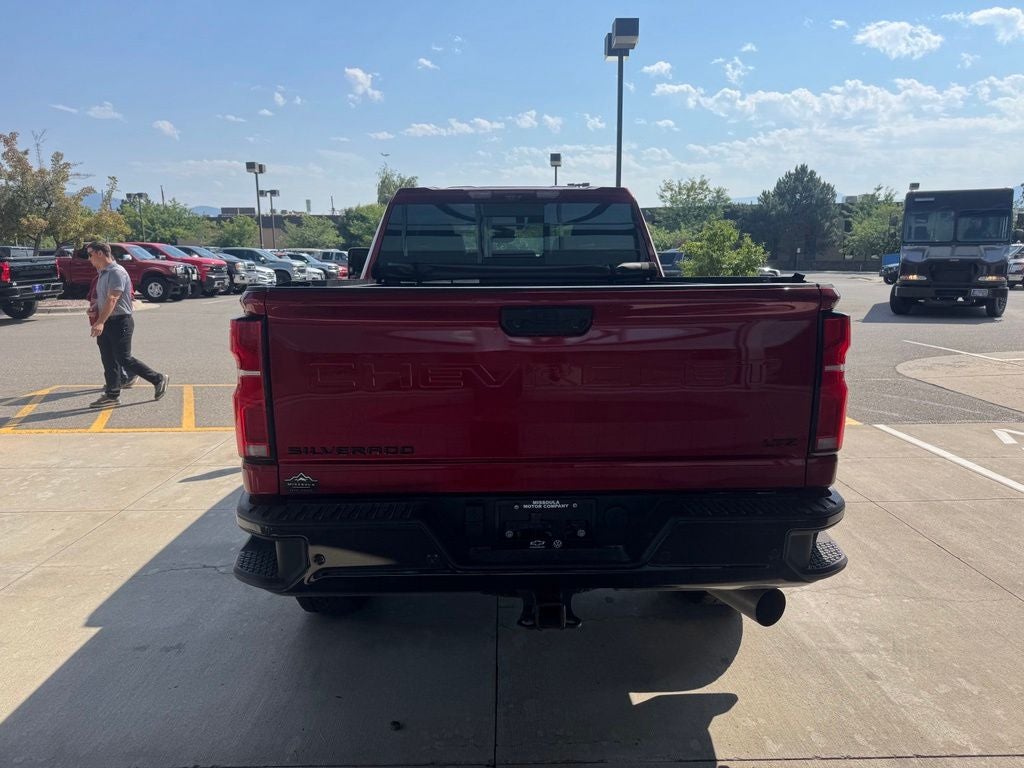 2025 Chevrolet Silverado 3500HD LTZ
