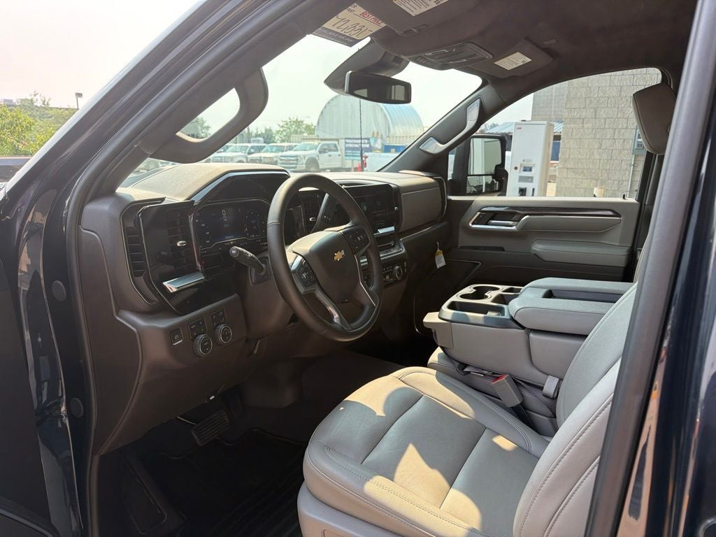 2024 Chevrolet Silverado 3500HD LTZ