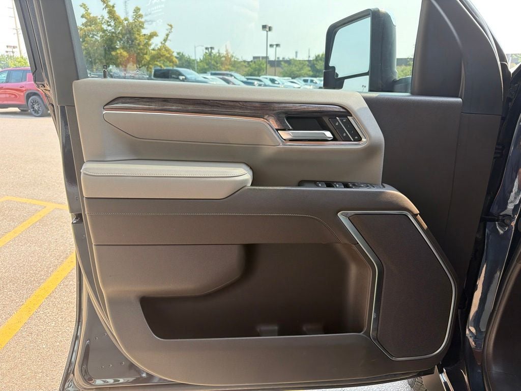 2024 Chevrolet Silverado 3500HD LTZ