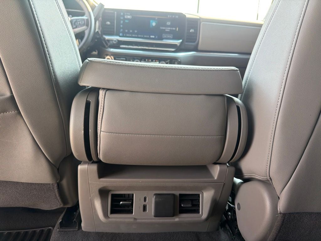 2024 Chevrolet Silverado 3500HD LTZ