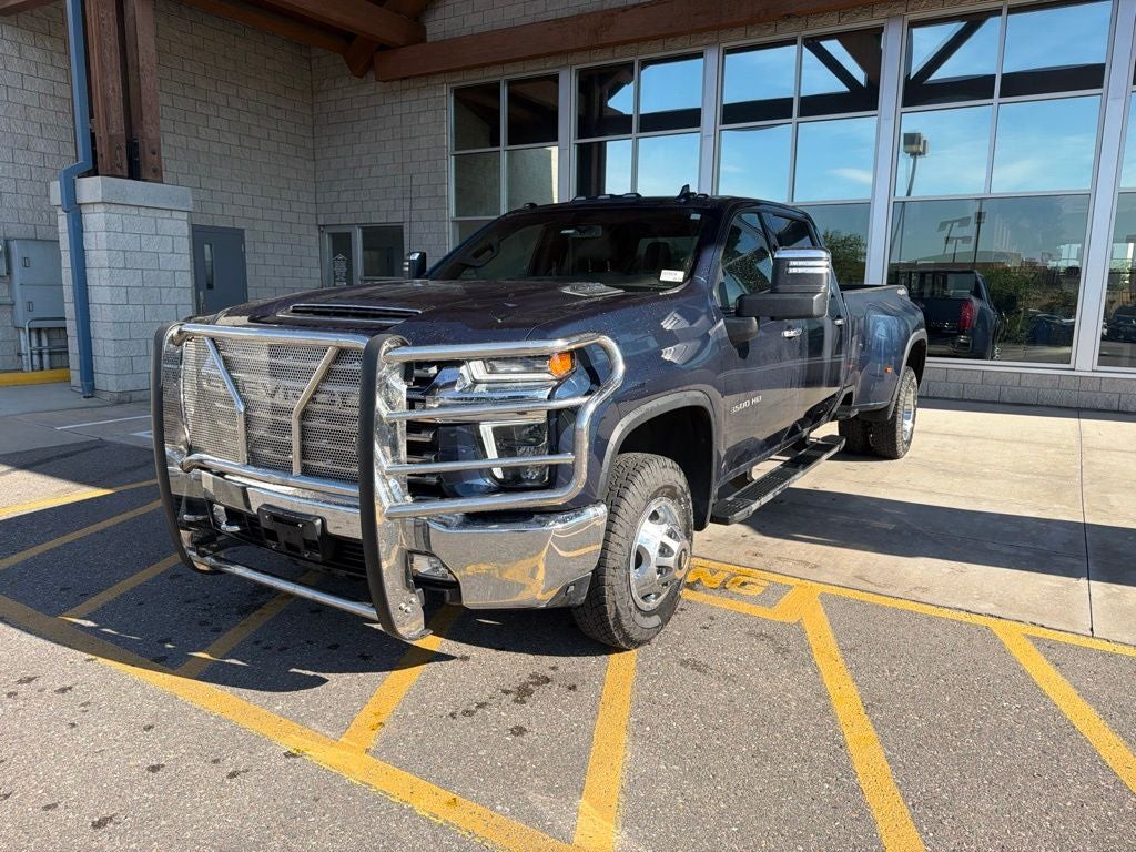 2022 Chevrolet Silverado 3500HD LTZ