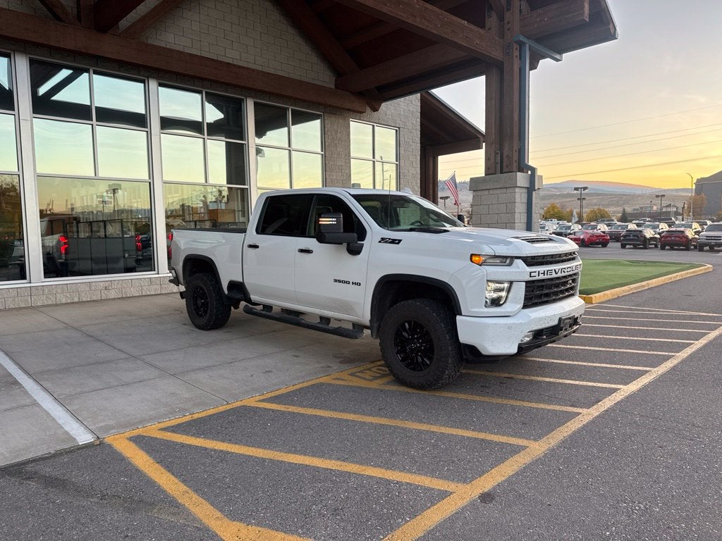 2022 Chevrolet Silverado 3500HD LTZ