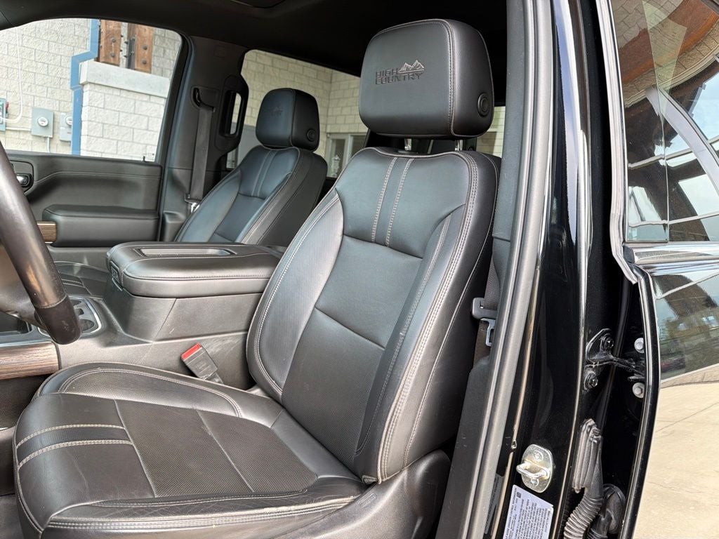 2022 Chevrolet Silverado 3500HD High Country