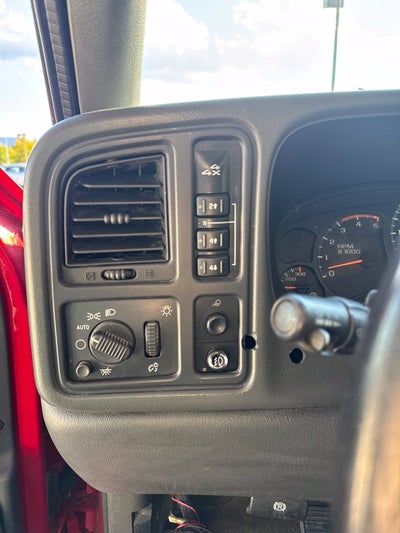 2005 Chevrolet Silverado 2500HD LS