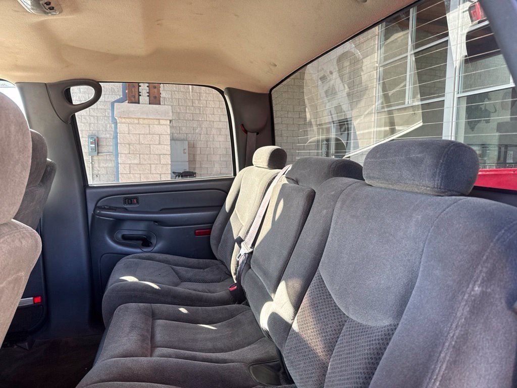 2005 Chevrolet Silverado 2500HD LS
