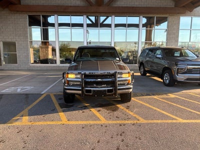 1998 Chevrolet C/K 3500 4dr 168.5" WB 4WD