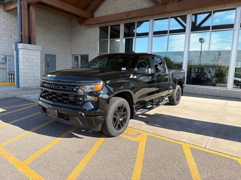 2023 Chevrolet Silverado 1500 Custom