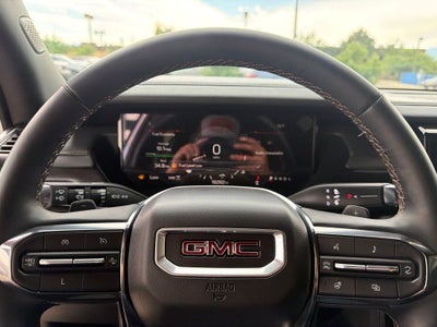 2024 GMC Acadia AT4