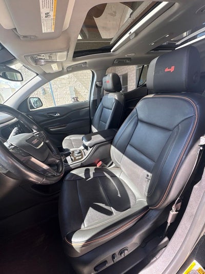 2021 GMC Acadia AT4