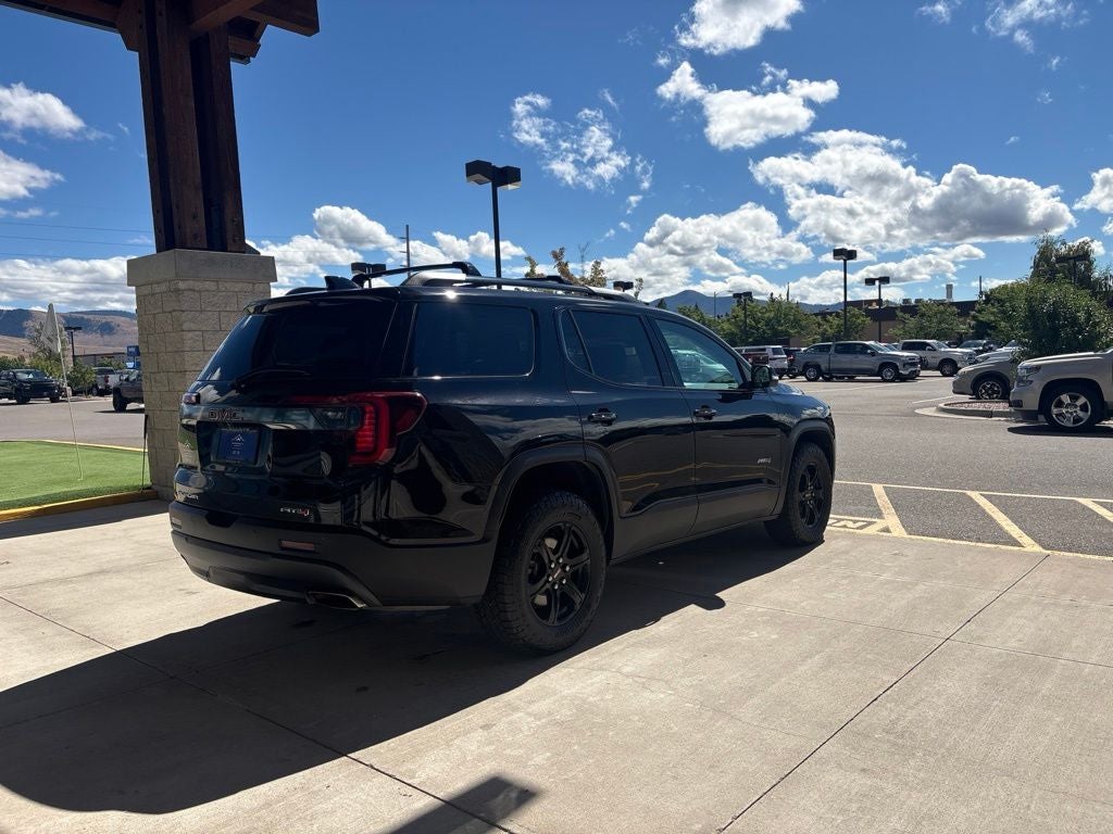2021 GMC Acadia AT4