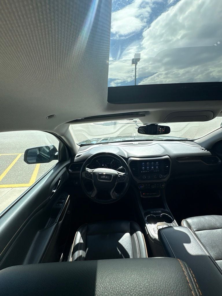 2021 GMC Acadia AT4