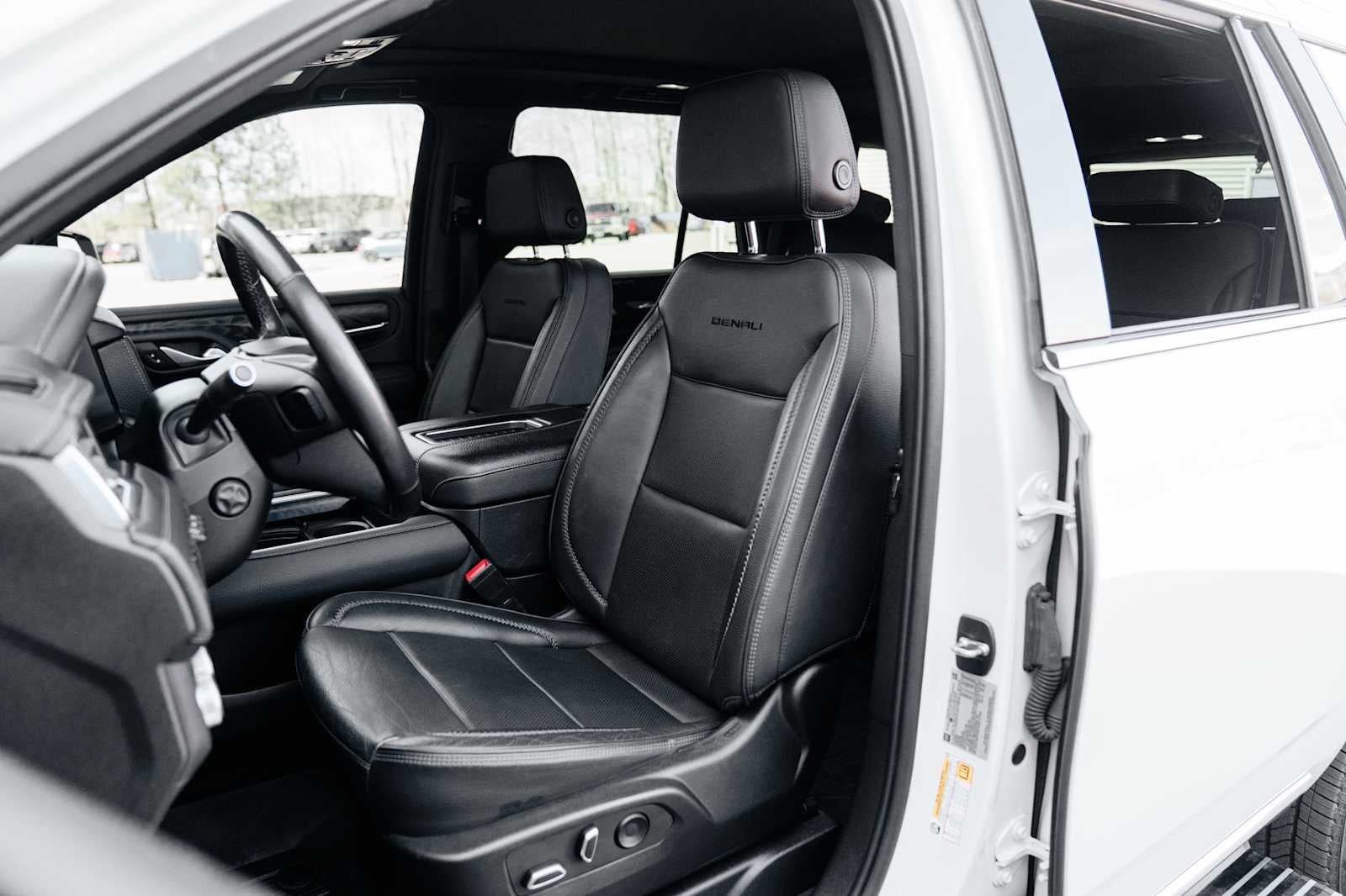 2022 GMC Yukon Denali Denali