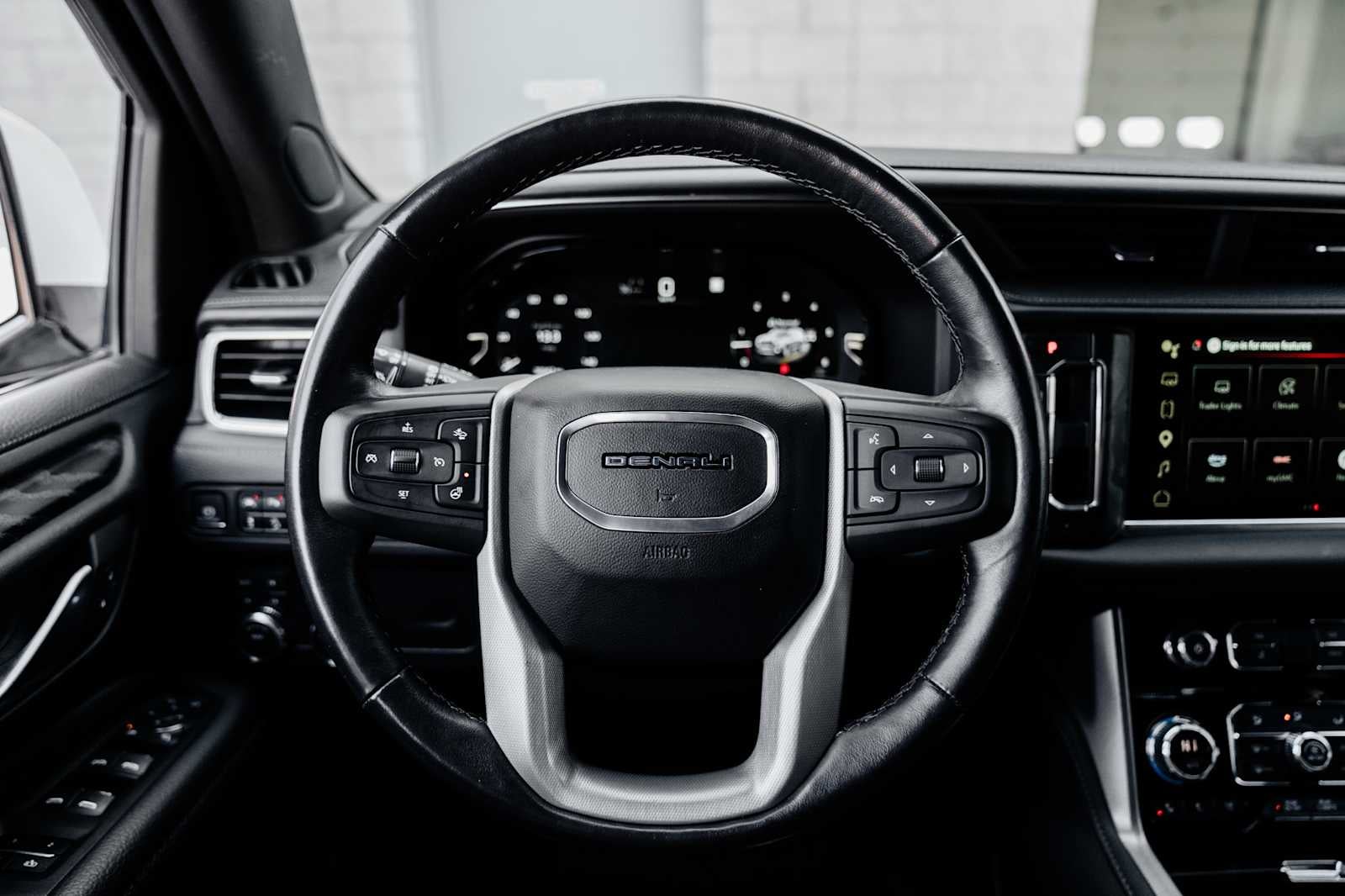 2022 GMC Yukon Denali Denali