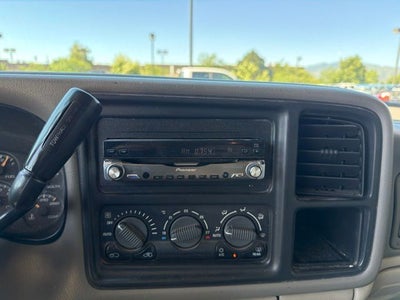 2000 Chevrolet New Tahoe LS