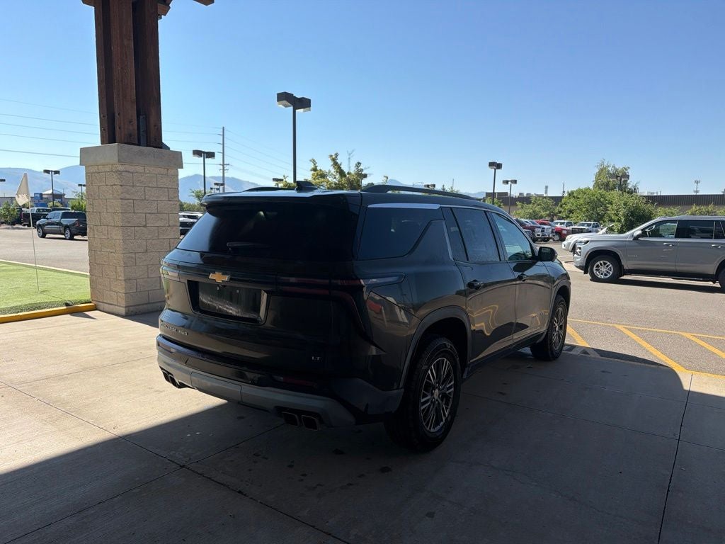 2024 Chevrolet Traverse AWD LT