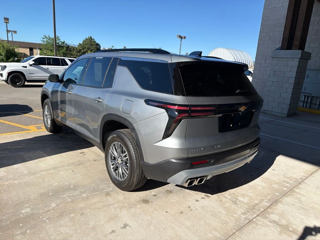 2025 Chevrolet Traverse LT 2LT