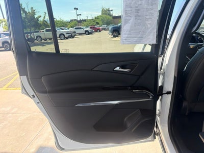 2025 Chevrolet Traverse AWD LT