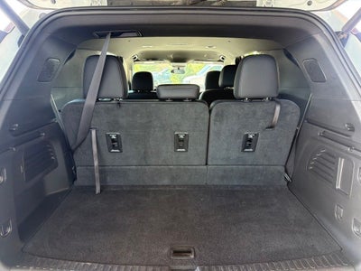 2025 Chevrolet Traverse AWD LT