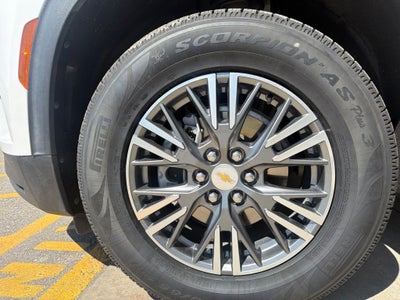 2025 Chevrolet Traverse AWD LT