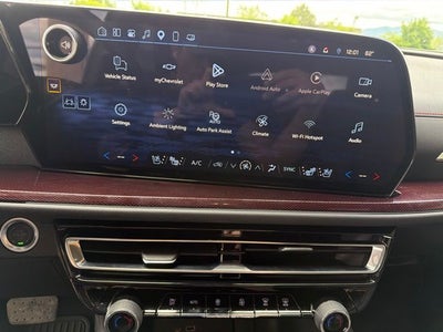 2025 Chevrolet Traverse AWD RS