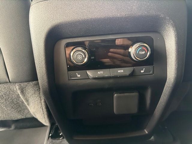 2025 Chevrolet Traverse AWD RS