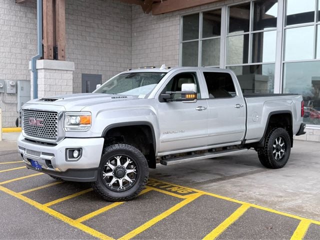 2017 GMC Sierra 3500HD Denali