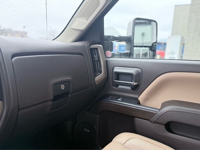 2017 GMC Sierra 3500HD Denali