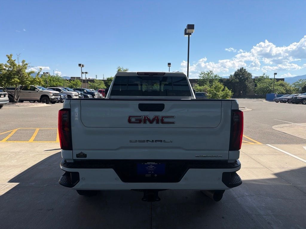 2024 GMC Sierra 2500HD Denali