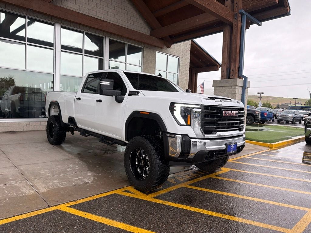 2025 GMC Sierra 2500HD Pro