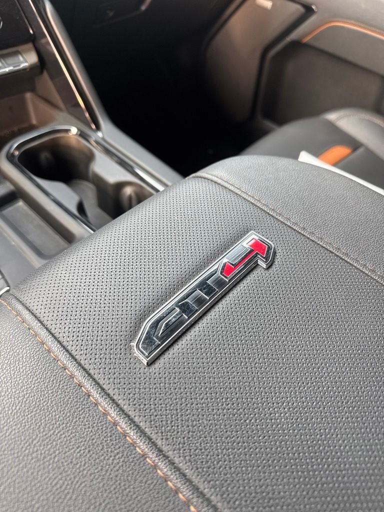 2025 GMC Sierra 2500HD AT4 - Photo 31