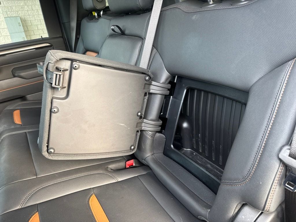 2025 GMC Sierra 2500HD AT4 - Photo 35