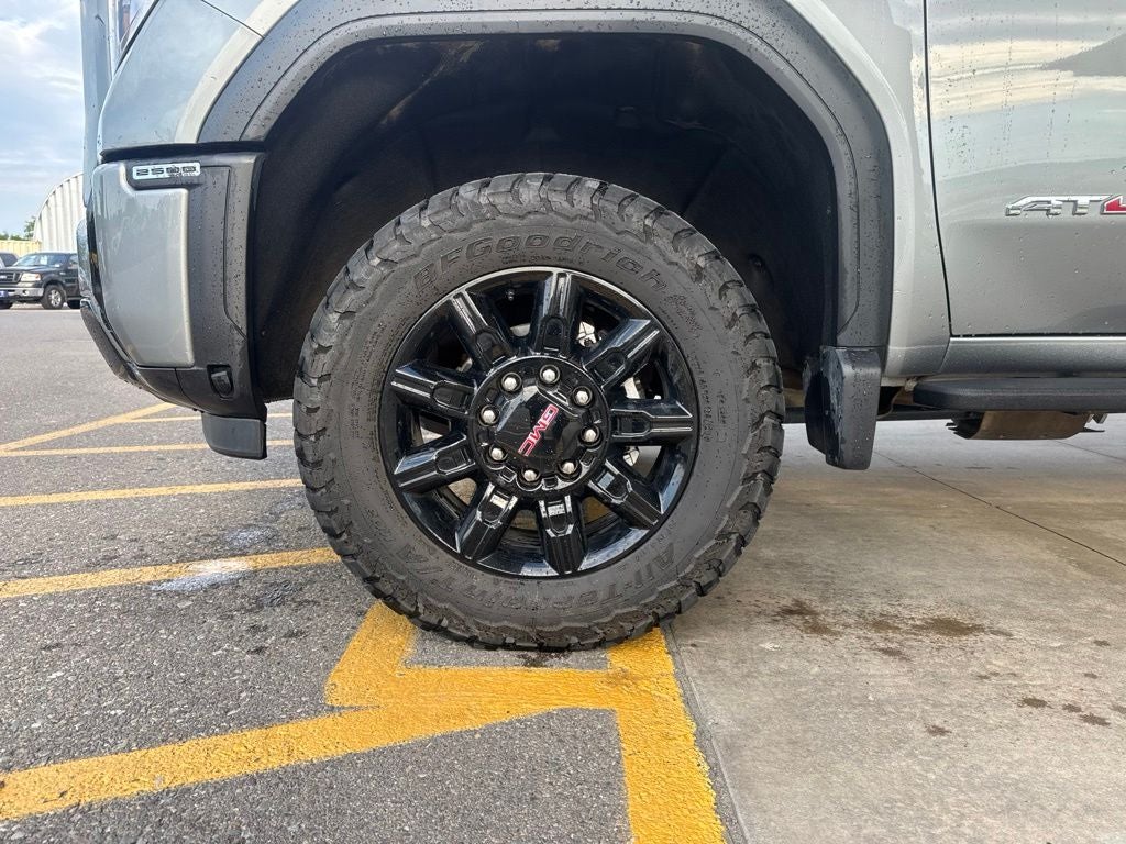 2025 GMC Sierra 2500HD AT4 - Photo 7