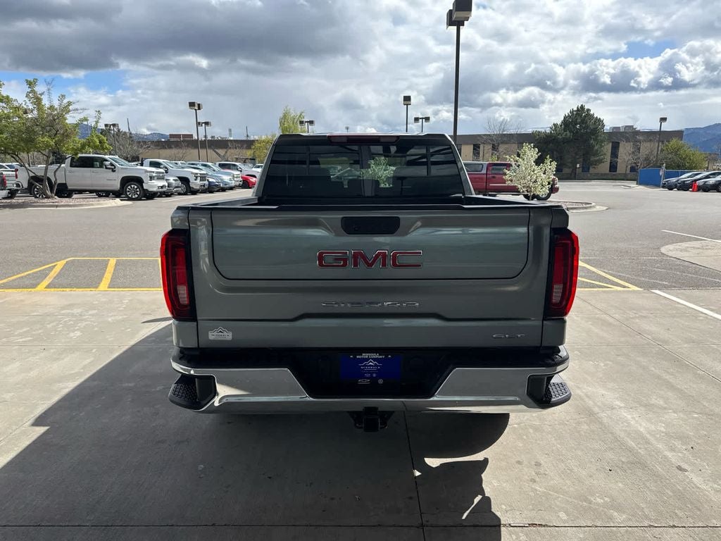 2025 GMC Sierra 1500 SLT