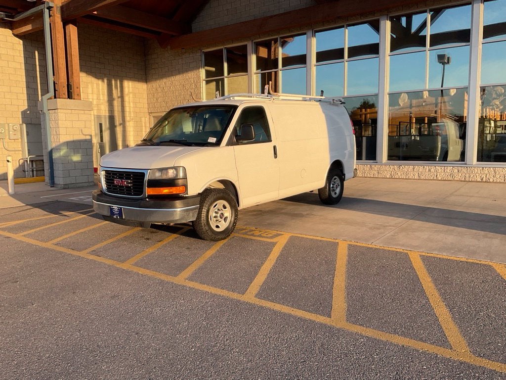 2014 GMC Savana Cargo