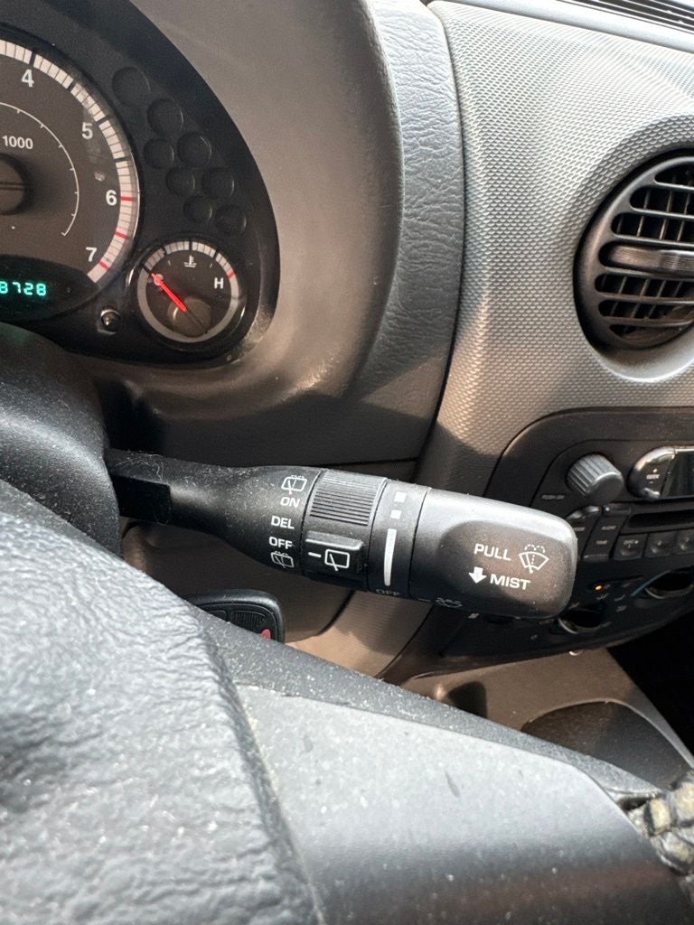 2005 Jeep Liberty Sport