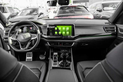 2026 Volkswagen Atlas Cross Sport 2.0T SEL R-Line Black 4MOTION