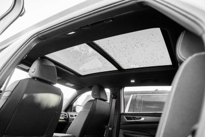 2026 Volkswagen Atlas Cross Sport 2.0T SEL R-Line Black 4MOTION