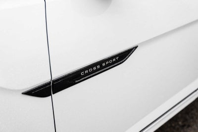 2026 Volkswagen Atlas Cross Sport 2.0T SEL R-Line Black 4MOTION