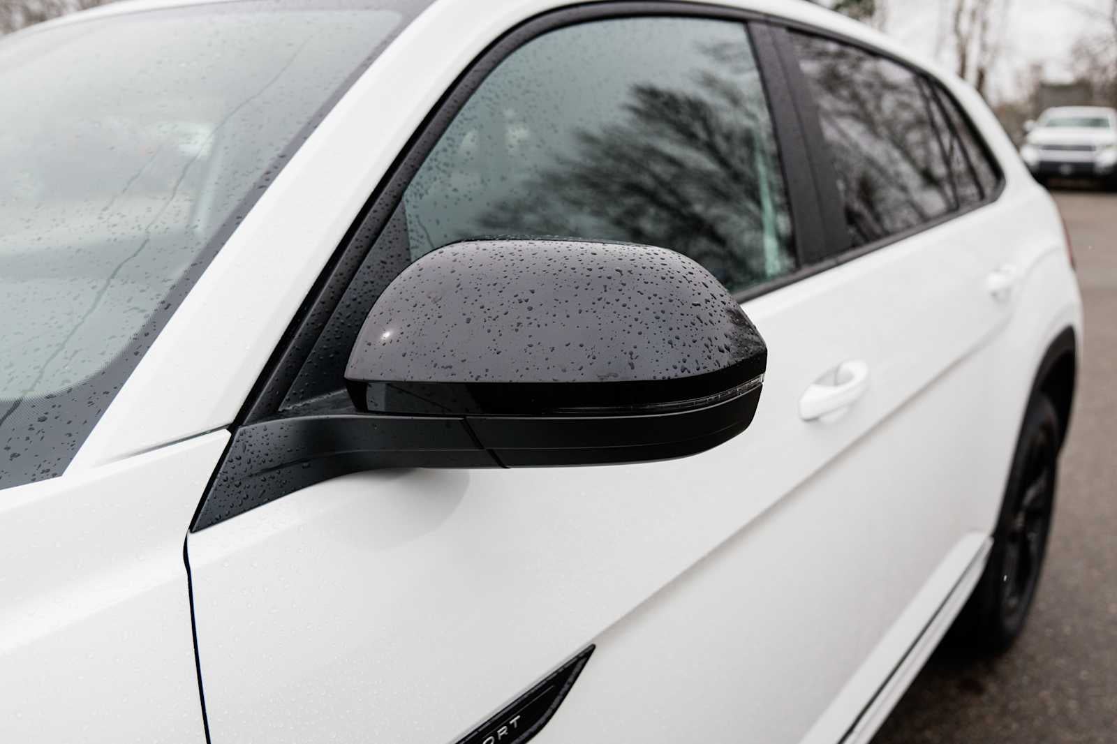 2026 Volkswagen Atlas Cross Sport 2.0T SEL R-Line Black 4MOTION