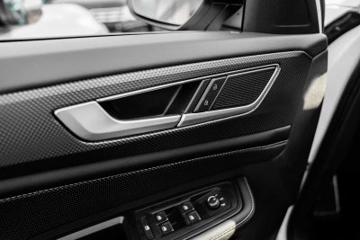 2026 Volkswagen Atlas Cross Sport 2.0T SEL R-Line Black 4MOTION